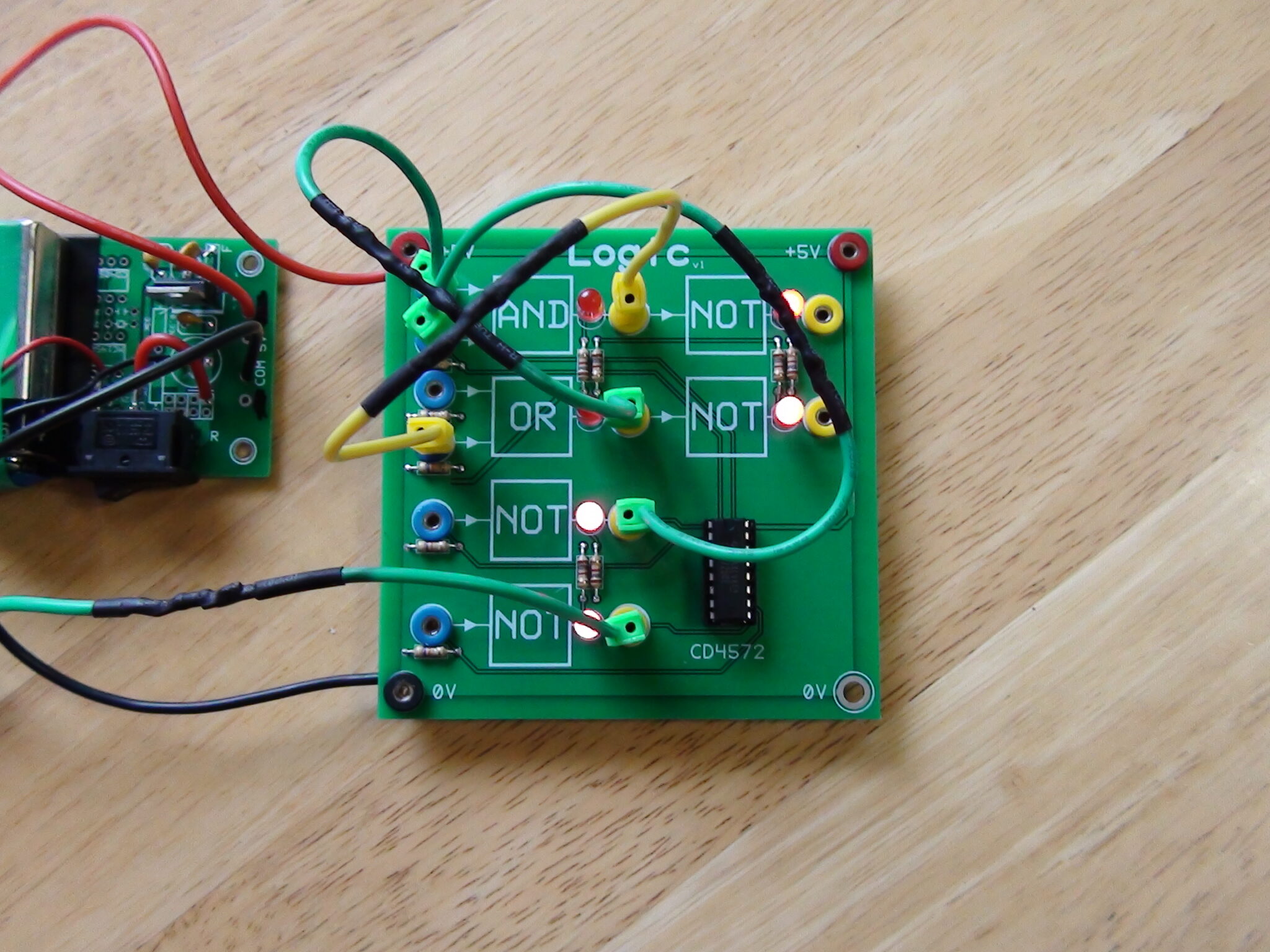 Educational Logic Gate Board | Kaetemi
